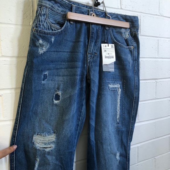 Brand New Ripped Zara Boyfriend Jeans Sz4 - Picture 2 of 7
